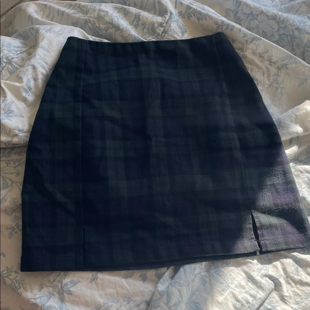 Brandy Melville Plaid Skirt - Picture 2 of 4